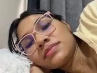 Offline katemoos on CamSoda