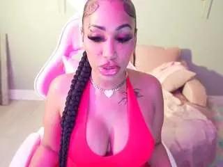 katt-leya on CamSoda 