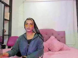 kittyqueen01 on CamSoda 