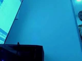 Offline klariz09 on CamSoda