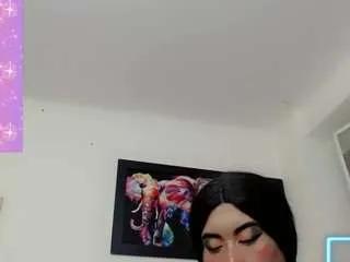 Offline kristalkisslove21 on CamSoda