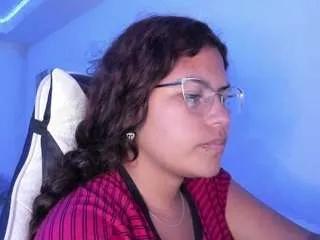 Offline lady-brownnnn on CamSoda