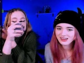 Offline liana-kisses on CamSoda