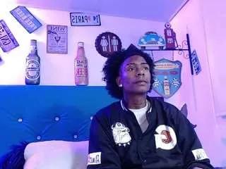 lili-and-breazer on CamSoda 