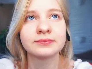 Offline lilianbalsam on CamSoda