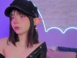 Offline lilou-albrecht on CamSoda