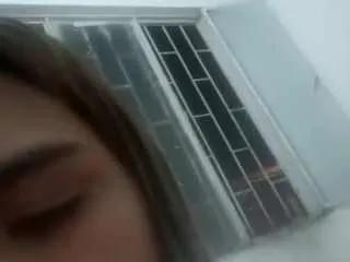 Freechat little-lucyx on CamSoda