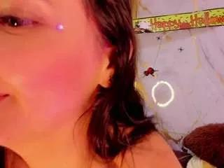 Offline little-mommy on CamSoda