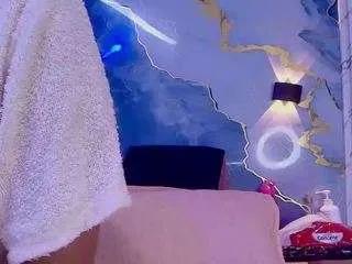 Offline lor-queen on CamSoda