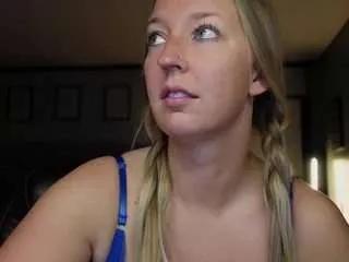 Offline lucyallen4201 on CamSoda