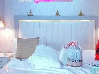 Offline lupe-jaramillo on CamSoda