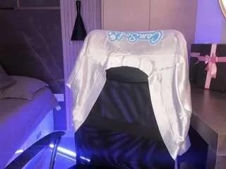 Offline macarenna1 on CamSoda