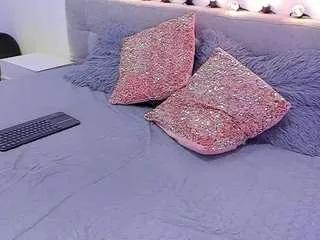 Offline madelanecoote on CamSoda