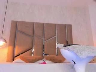 Offline martiinaa-jones on CamSoda