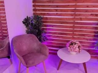 Offline meganslaves on CamSoda