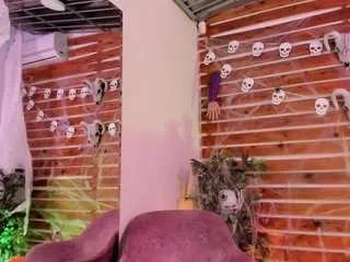 Offline meganslaves on CamSoda