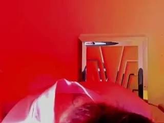 Offline melannyluv on CamSoda