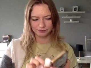 Offline milliedesire on CamSoda