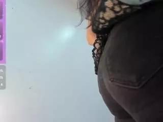 Offline moxa-hot on CamSoda