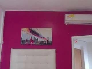 Freechat nextdoor-fantassy on CamSoda