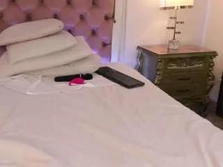 Offline nicole-miler on CamSoda