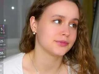 Freechat noreenbeverley on CamSoda