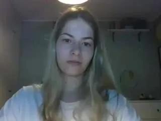 Offline rosiejune on CamSoda