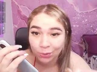 Freechat rubyhot277 on CamSoda