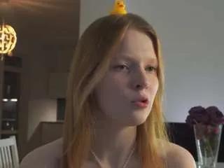 Offline sabinabroglio on CamSoda