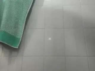 samaantha-white on CamSoda 