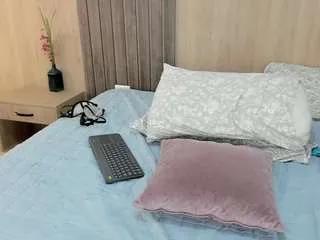 Offline samantaagomez on CamSoda