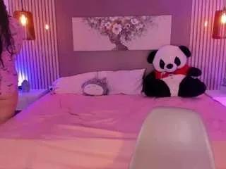 Offline sarascoot on CamSoda