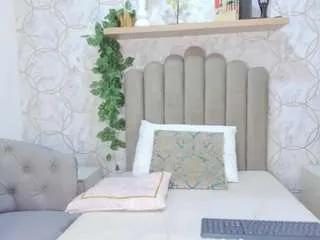 Offline scarlett-bm on CamSoda