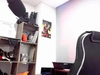 Offline scarlettsen on CamSoda