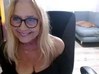 Offline sofiadream on CamSoda