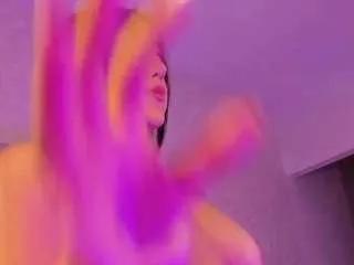 Offline sofiisweet on CamSoda