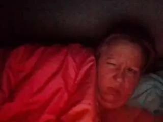 Freechat starlight1983 on CamSoda