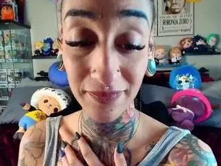 Offline starryari69 on CamSoda