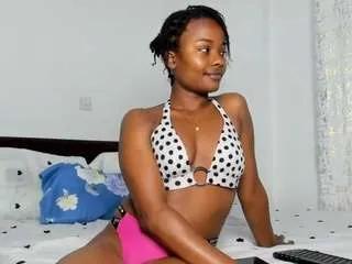 sweet-tina on CamSoda 