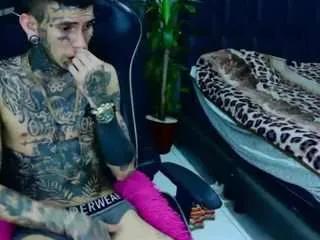Offline tattoolatino777 on CamSoda