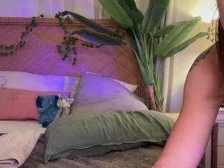 Offline thelittlenative on CamSoda