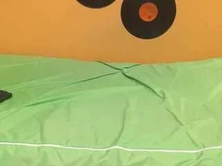 Offline todayangel18 on CamSoda