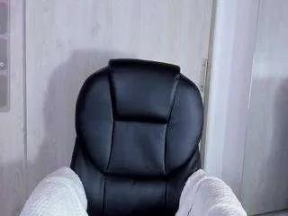 Offline toxyo-x on CamSoda