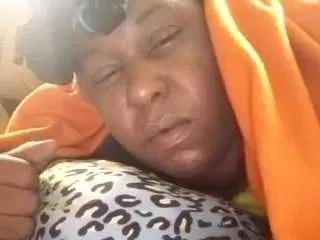 Offline virgovixengal on CamSoda