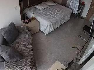 Freechat voyeurcam-casa-salsa-bedroom-11 on CamSoda