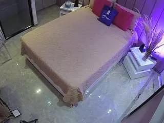 Freechat voyeurcam-casa-salsa-bedroom-7 on CamSoda