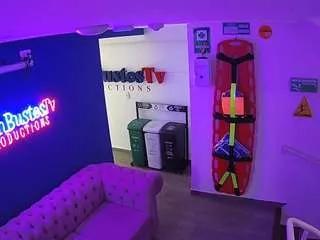 Freechat voyeurcam-jb-lobby on CamSoda