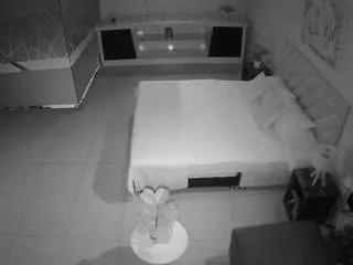 Freechat voyeurcam-jb-office-1 on CamSoda