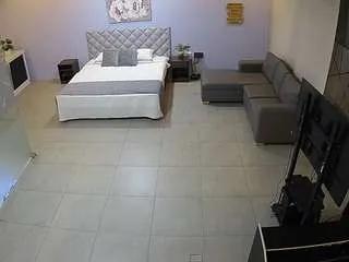 Freechat voyeurcam-jb-photo-studio on CamSoda