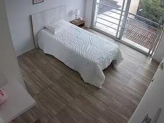 Freechat voyeurcam-jb-room-3 on CamSoda